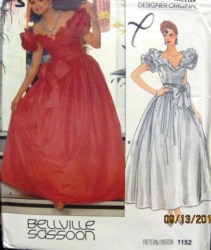 1152 VOGUE SASSOON OFF SHOULDER LONG FLARE DRESS LENGTHS PATTERN 12 UNCUT OR 8 CUT CHOICE