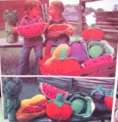 1566 VOGUE STUFFED TOY CABBAGE, TOMATO, ASPARAGUS, PEANUT SHELL PATTERN