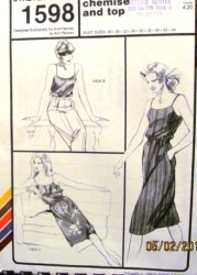 1598 STRETCH & SEW STRAPPY CAMISOLE, CHEMISE DRESS, TOP PATTERN 28-44''BUST