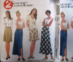 2029  MCCALLS 2 HR A-SKIRT 2 LENGTHS PATTERN 12-16,14-18,8-12,10-14 CHOICE