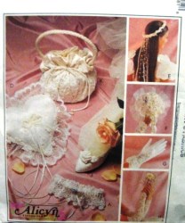 2058 12 BRIDE PILLOWS, BOUQUET, GAUNTLET, GARTER, GLOVES PATTERN