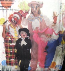 2211 CLOWNS, JESTER, MAGICIAN COSTUME PATTERN 6-8,2-4