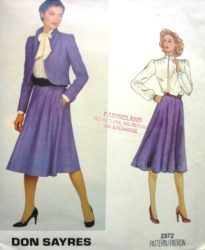 2372  VOGUE SAYERS SHORTER JACKET,FLARE BIAS SKIRT, BLOUSE PATTERN 8 12