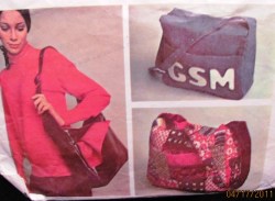 2378 PERSONALIZED ZIPPY SHOULDER BAG 1970 PATTERN