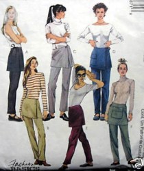 2487 MCCALLS  CUTEST PANTS,  ATTACHED OVERSKIRT PATTERN 4