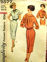 2577 SIMPLICITY 1960S KIMONO SLEEVE STRAIGHT DRESS, DETACH BOW PATTERN 13 33"B UNCUT