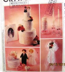 2725 TOWEL WEDDING CAKE, BRIDE GROOM DOLLS, DECORS, BOWS PATTERN