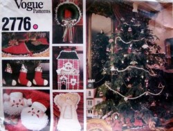 2776 VOGUE CHRISTMAS TREE, ORNAMENTS, STOCKING, WREATH, SANTA PILLOW PATTERN