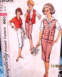 2933 60S BLOUSE, STRT SKIRT,SLEEVELESS JACKET PATTERN 12 32''