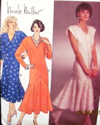 3162 LONG STRAIGHT LOWER FLOUNCE DRESS SLVS OR NOT PATTERN 6-10