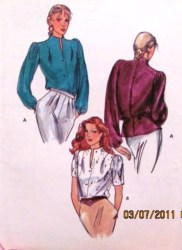 3295 70S BUTTON SS-LS BACK PLEAT BLOUSE PATTERN 12 or 16