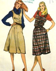 3386 FLARE BUTTON ELASTIC WAIST SLVLSS JUMPER,BELT PATTERN 12