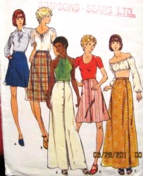 3687 1970S CUTE WRAP SKIRTS/BUTTON SKIRTS LENGTHS PATTERN 25'' WS