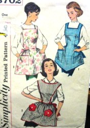 3702 SIMPLICITY ONE YARD TIED BIB 1950S APRONS,TRANSFER PATTERN
