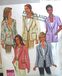 4138 BUTTERICK 1 BUTTON SS-LS POCKET OR NOT JACKET PATTERN 14-18, 8-12