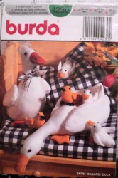 4230 BURDA 5''-20'' DUCK DOLLS 3 SZS PATTERN