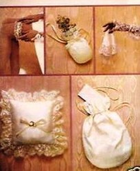 4236 BUTTERICK BRIDAL GLOVES, HANKIE,  $ BAG, GARTER, RING PILLOW PATTERN