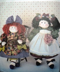 4280 BUTTERICK 20'' DECORATIVE COLLECTIBLE RAG DOLLS, CLOTHES, SHOES PATTERN
