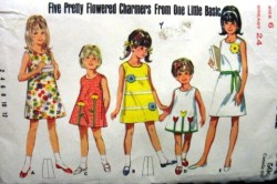 4394 ORIGINAL 1960S GIRLS SZ 6 A-LINE DRESS,APPLIQUE PATTERN
