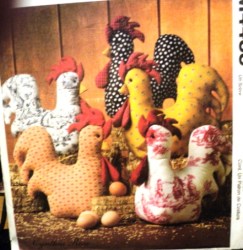 4488 ''ALL PUFFED UP'' 13X13'' SOFT SCULPTURE ROOSTERS PATTERN