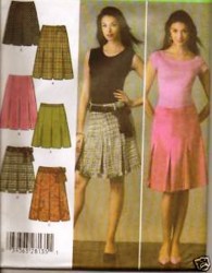 4498  Simplicity SWEET LO RISER PLEAT SKIRT 2 LENGTHS PATTERN 12-20 or 4-12 Choice Uncut