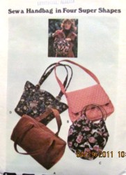 4520 1970S 4 SHAPED HANDLE GRANNY, TOTE HANDBAGS PATTERN
