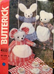 4533 24'' MISS RABBIT 21''  MOUSE, 20'' MISS BEAR PJ BAG PATTERN
