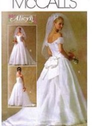 4775 MCCALLS OFF-SHOULDER BRIDE GOWN, DRAPE, OVERSKIRT, BUSTLE PATTERN 6-20