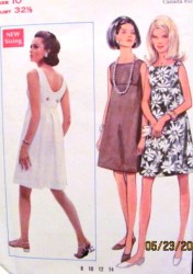 4820 EVENING SLEEVELESS EMPIRE BK BUTTON DRESS 68 PATTERN 10