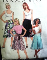 4783 CUTE LTWT YOKE FLARE SKIRT, APPLIQUE PATTERN 6-12