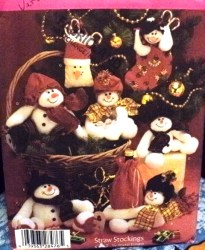 4934 PLUSH FELT SNOW PEOPLE DOLLS, HAT, BAG, SKATES PATTERN