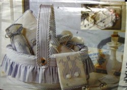 8927 BABY BASKET,BIBS,MAT,BOTTLE CVR,SLIPPERS,BUNNY PATTERN