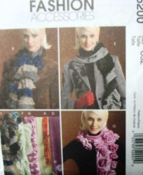 5200 GLORIOUS 7 SHAPED SCARVES, PIN PATTERN