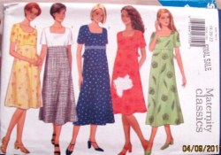 5438 Butterick  SO EZ MATERNITY TIED EMPIRE DRESS LENGTHS PATTERN  6-10 uncut