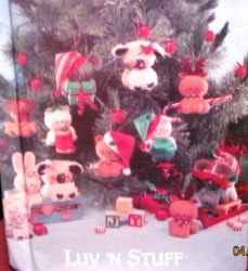 5598 8 ANIMAL ORNAMENT, MICE, PIG, LAMB, BUNNY, DOG PATTERN