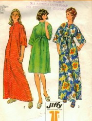 6048  SIMPLICITY 1973 JIFFY ZIPPY ROBE LENGTHS PATTERN SMALL, MED, LARGE CHOICE