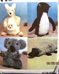 6400 17'' PLATYPUS, PENGUIN, KOALA, 17'' KANGAROO, JOEY PATTERN
