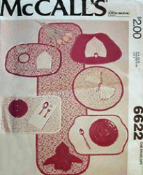6622  MCCALLS TABLE LINENS, BREAD BASKET, COASTER 1979 PATTERN
