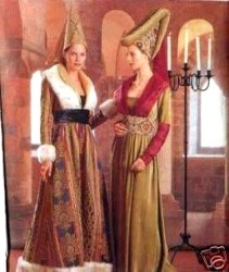 6751 15 CENTURY MEDIEVAL FLR DRESS,HEADPIECE PATTERN 6-10
