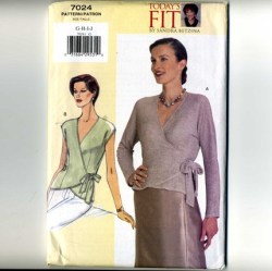 7024 VOGUE BETZINA KNIT WRAP TIED CAP / LONG SLEEVE TOP PATTERN ABC, DEF, GHIJ UNCUT