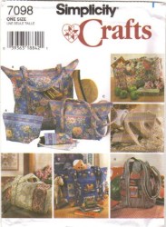 7098   SIMPLICITY 8 SHAPED SIZED QUILTED TOTE BAGS, EYEGLASS CASE PATTERN UNCUT