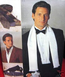 7104 VOGUE SCARF, ASCOT, TIE, BOWTIE, CUMMERBUND  MR PATTERN UNCUT