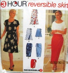 7118 3 HR REVERSIBLE STRT-FLARE SKIRT LENGTHS PATTERN L-XL,XS-M