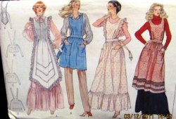 7256 VOGUE 1970S TUCK PINAFORE BIB APRONS LENGTHS PATTERN SM,MD, or LG choice