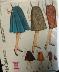 7398 64 FLARE/CIRCLE OR SLIM SKIRT PROPORTION PATTERN 24 1/2'',25