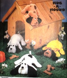 7581 SIMPLICITY HUG A HOUND 17''  DOG, RAIN GEAR PATTERN