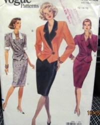 7836 EZ VOGUE SS-LS WRAP TOP,  TAPER SKIRT PATTERN 6-10,12-16 choice