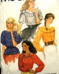 7982 BUTTON SS-LS PEASANT YOKE RUFFLE OR NOT TOP 82 PATTERN 14