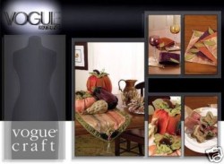 7952 VOGUE AUTUMN TABLE TOP LINENS, PUMPKINS, VEGGIE PATTERN