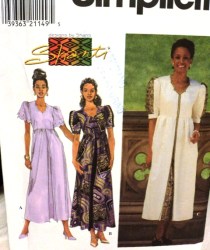 7955 SIMPLICITY SS FRONT INVERT PLT FLARE INSET DRESS SHANTI PATTERN 8-12
